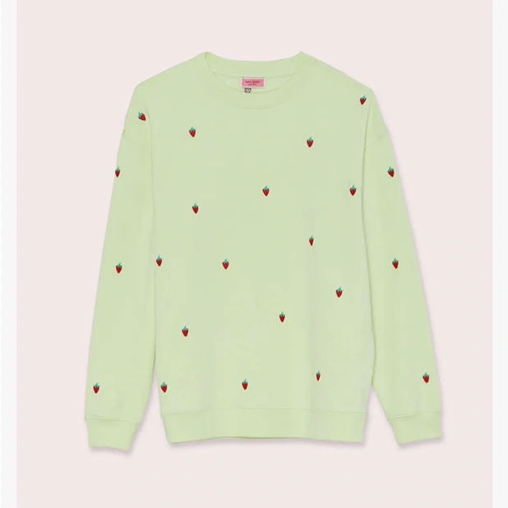 Kate Spade Embroidered Strawberry Coquette Girl Loose Relaxed fit crew neck xs